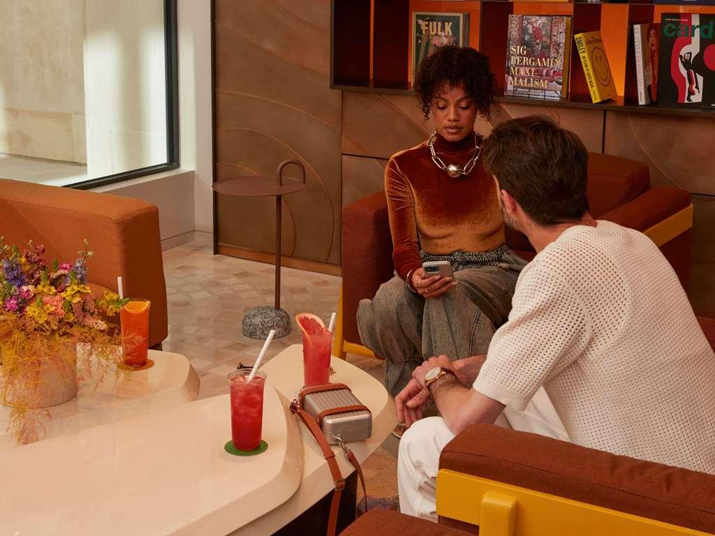 So/ Paris Hotel レストラン 写真